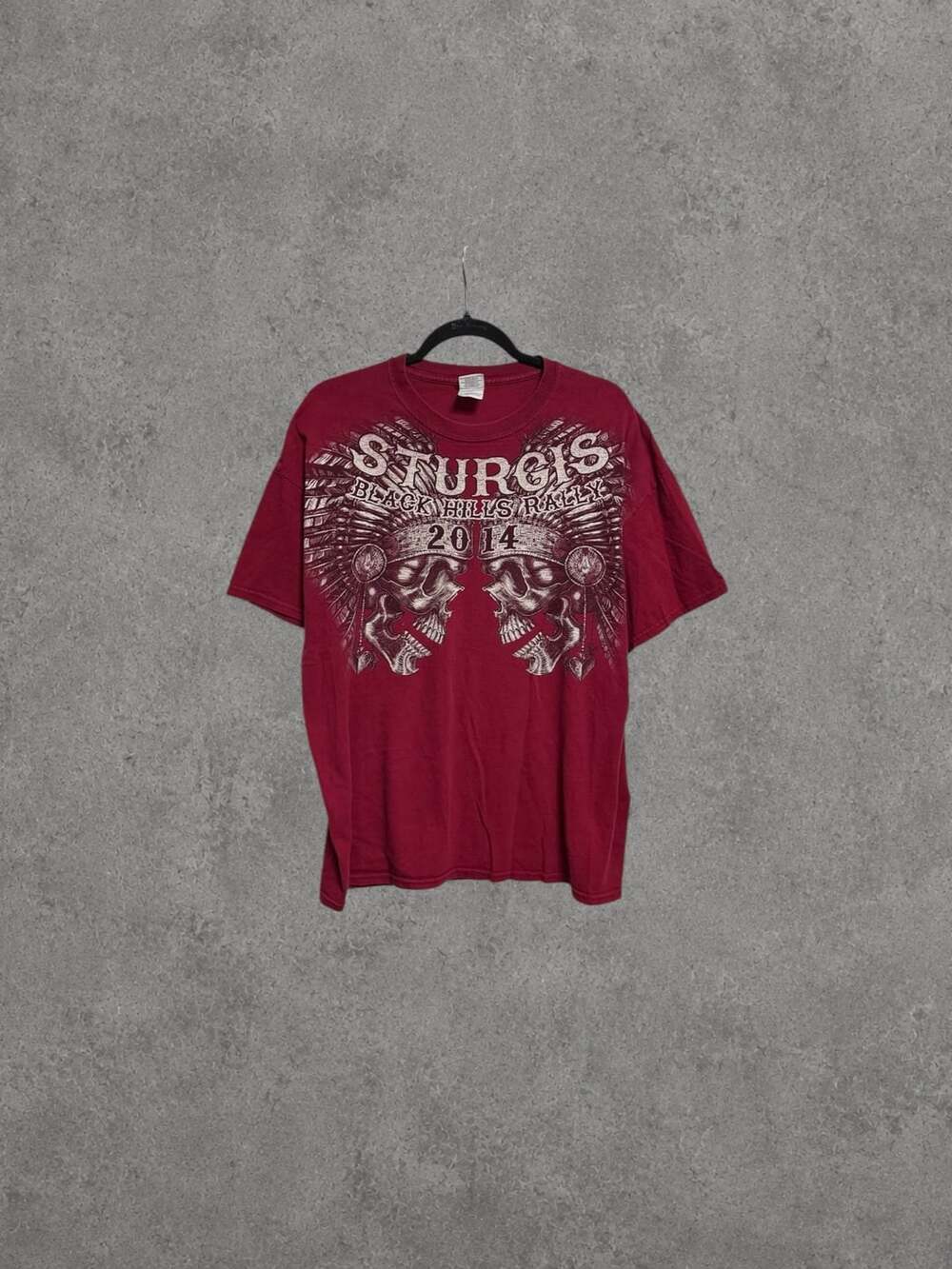 Gildan Sturgis Black Hills Rally 2014 Skull Biker Red T-Shirt XL